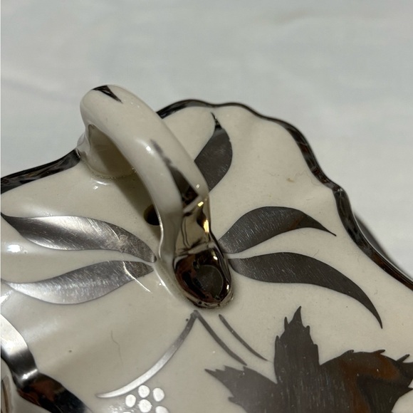 Vintage Sandland Covered Butter Dish - Picture 3 of 12